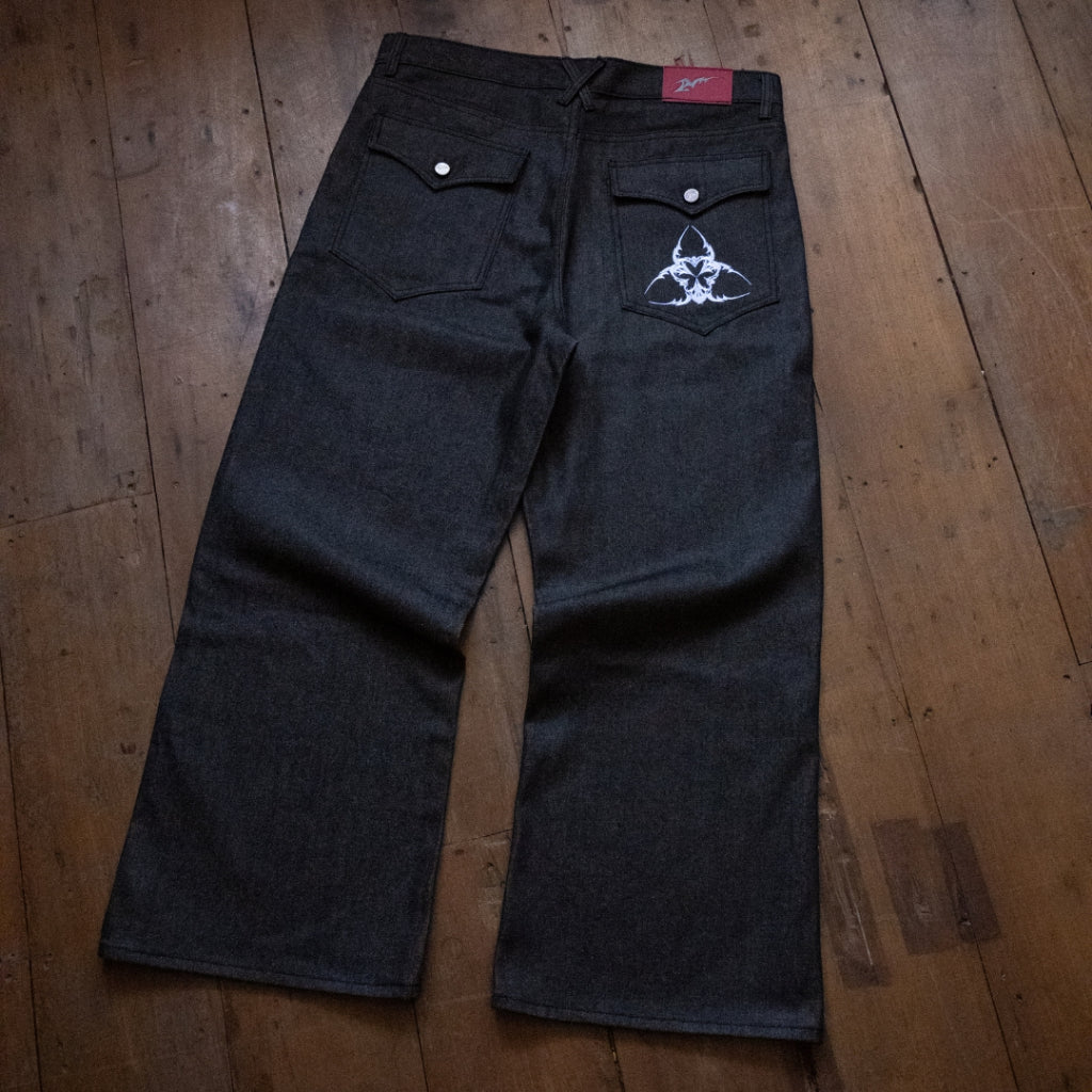 Love Virus Flare Denim Jeans - 22WRLDWIDEE