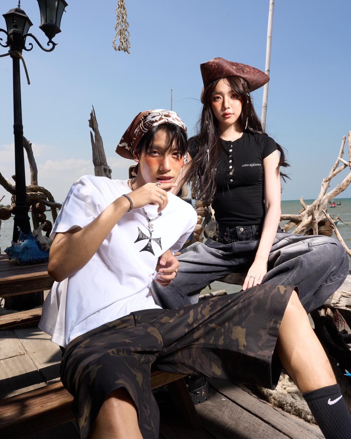 Outlaw Cross BoxyTee