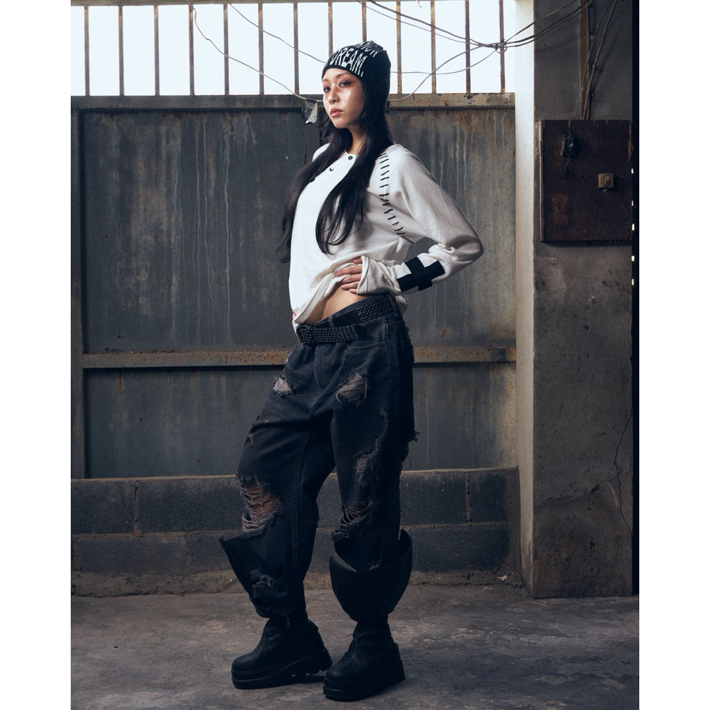 Broken Youth Straight Fit Denim - 22WRLDWIDEE