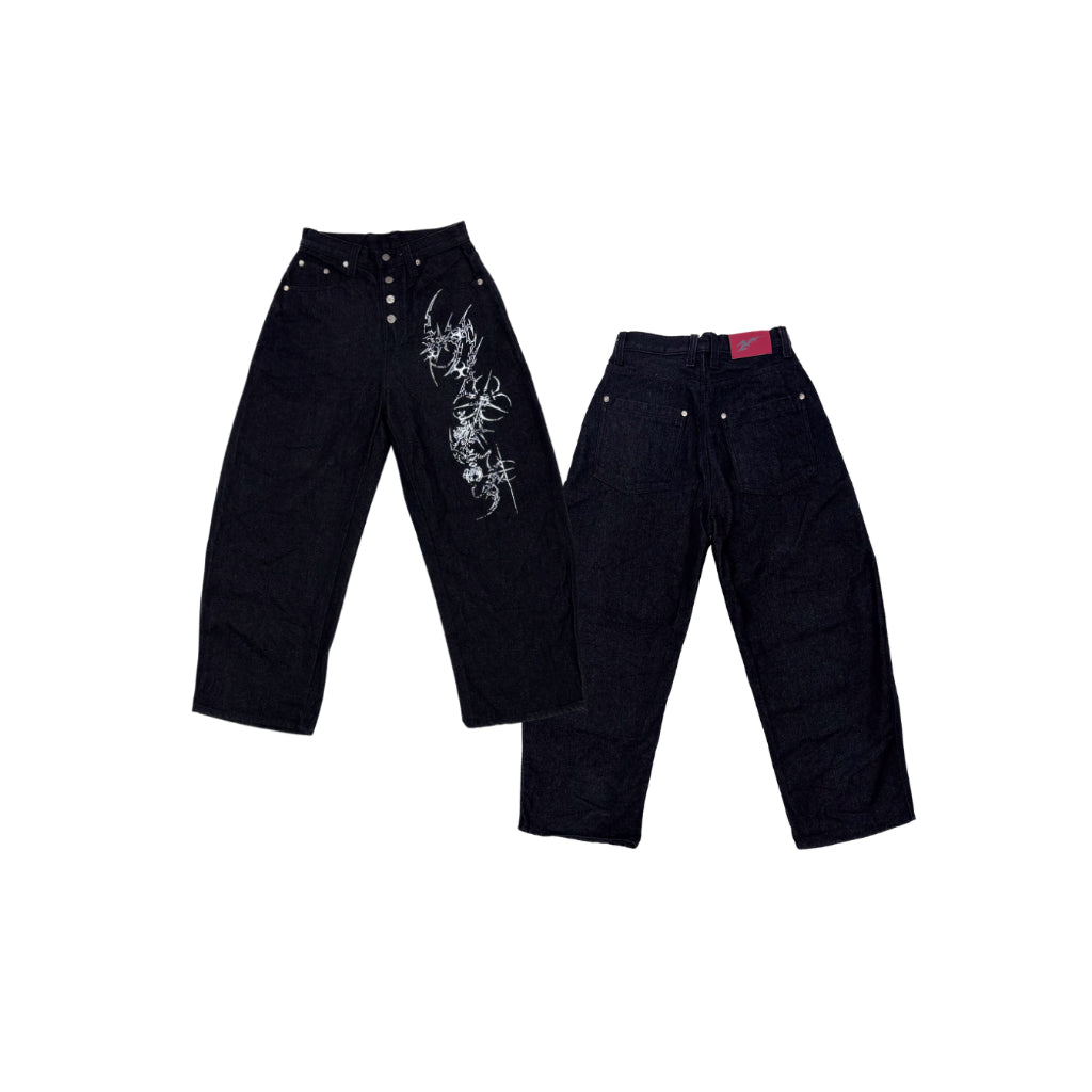 Venom Kiss Baggy Jeans - 22WRLDWIDEE